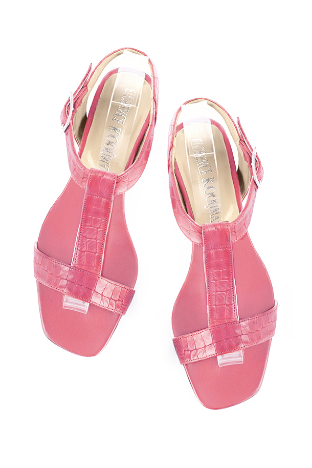 Women's carnation pink elegant fully open instep strap sandals. Square toe. Low kitten heels - Top view